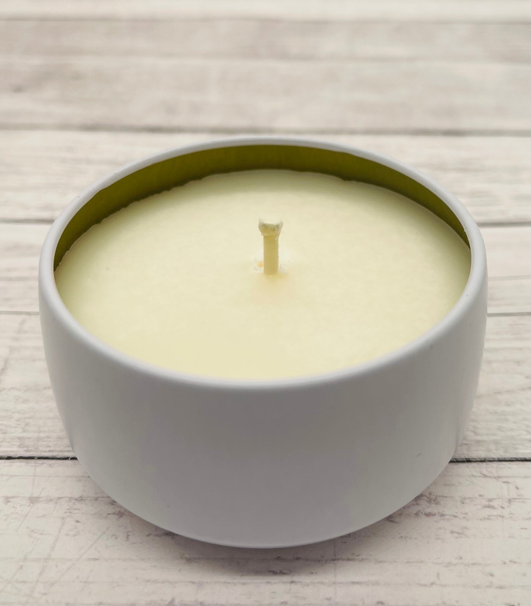 4 oz Spark Tin Scented Soy Candle - WHITE TEA – HHPLIFT